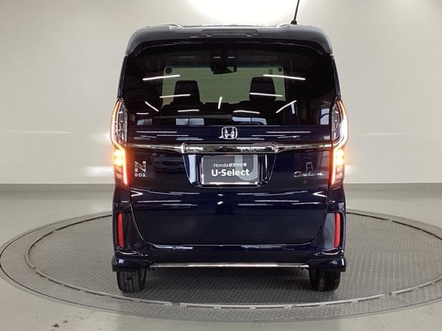 N-BOXカスタム Lターボ 純正ナビ フルセグ リアカメラ 地デジチューナー 衝突軽減ブレーキサポート LEDヘッドライ アイドリングS ターボエンジン PS カーテンエアバック シートヒータ エアバック USB AAC ABS(9枚目)