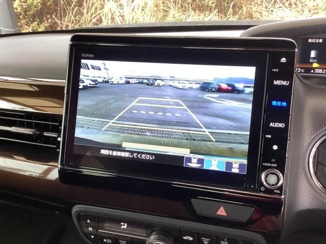 N-BOXカスタム Lターボ 純正ナビ フルセグ リアカメラ 地デジチューナー 衝突軽減ブレーキサポート LEDヘッドライ アイドリングS ターボエンジン PS カーテンエアバック シートヒータ エアバック USB AAC ABS(12枚目)