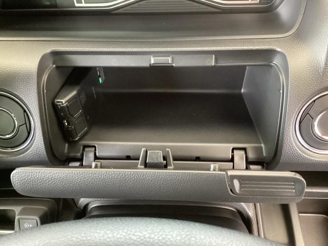 N-BOXカスタム Lターボ 純正ナビ フルセグ リアカメラ 地デジチューナー 衝突軽減ブレーキサポート LEDヘッドライ アイドリングS ターボエンジン PS カーテンエアバック シートヒータ エアバック USB AAC ABS(49枚目)