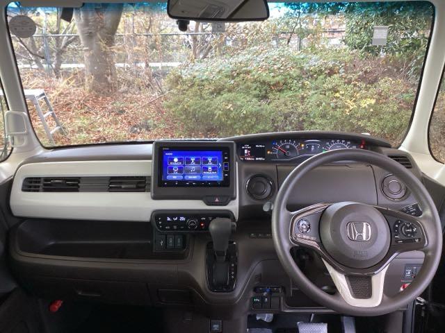 Ｎ－ＢＯＸ Ｌ　純正ナビ　フルセグ　リアカメラ　衝突回避支援ブレーキ　Ｉ－ＳＴＯＰ　クリソナ　ドラレコ付　ＰＷ　パワステ　Ｓヒーター　スマ－トキ－　Ｂカメ　地デジＴＶ　ナビ＆ＴＶ　横滑り防止　ＥＴＣ車載器　ＤＶＤ（3枚目）