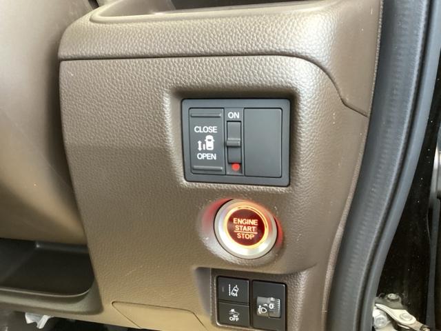 Ｎ－ＢＯＸ Ｌ　純正ナビ　フルセグ　リアカメラ　衝突回避支援ブレーキ　Ｉ－ＳＴＯＰ　クリソナ　ドラレコ付　ＰＷ　パワステ　Ｓヒーター　スマ－トキ－　Ｂカメ　地デジＴＶ　ナビ＆ＴＶ　横滑り防止　ＥＴＣ車載器　ＤＶＤ（16枚目）