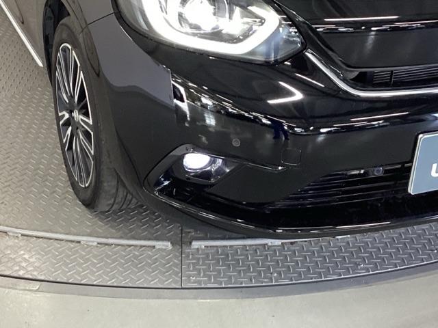 フィット リュクス　純正メモリーナビ　本革シート　ドラレコ　Ｂカメ　サイドエアバッグ　衝突軽減ブレーキ　クルーズコントロール　前席シートヒーター　ドライブレコーダー　パワステ　ＬＥＤヘッドライト　エアコン　ＡＢＳ　イモビ（24枚目）