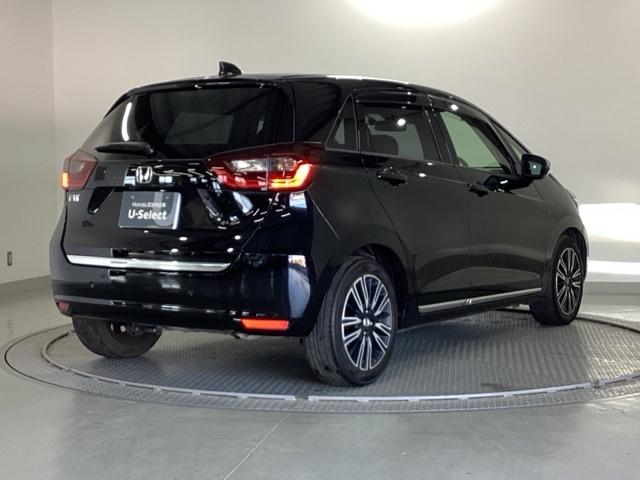 フィット リュクス　純正メモリーナビ　本革シート　ドラレコ　Ｂカメ　サイドエアバッグ　衝突軽減ブレーキ　クルーズコントロール　前席シートヒーター　ドライブレコーダー　パワステ　ＬＥＤヘッドライト　エアコン　ＡＢＳ　イモビ（31枚目）