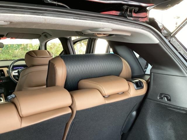 フィット リュクス　純正メモリーナビ　本革シート　ドラレコ　Ｂカメ　サイドエアバッグ　衝突軽減ブレーキ　クルーズコントロール　前席シートヒーター　ドライブレコーダー　パワステ　ＬＥＤヘッドライト　エアコン　ＡＢＳ　イモビ（66枚目）