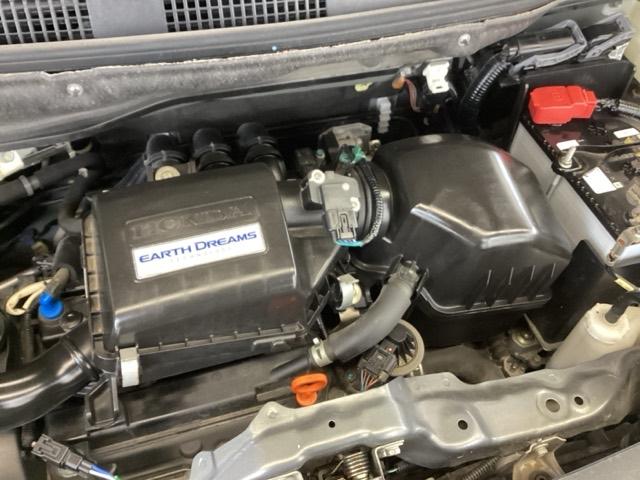 �G���W�����[���́A���X�ŃN���[�j���O�ς݂ł��B