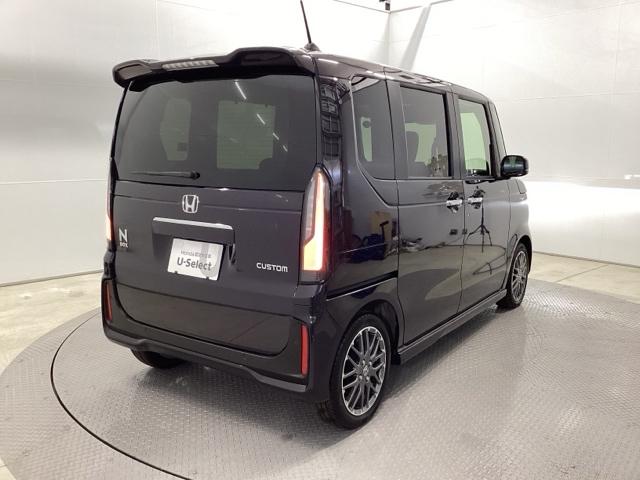 Ｎ－ＢＯＸカスタム ターボ　メモリーナビ　リアカメラ　シートヒーター　イモビライザー　衝突被害軽減　ベンチシート　キーフリー　Ｐセンサー　ＥＳＣ　パワステ　両席エアバック　サイドエアバッグ　ターボ車　ＵＳＢ接続　Ａライト　Ｂカメ（8枚目）