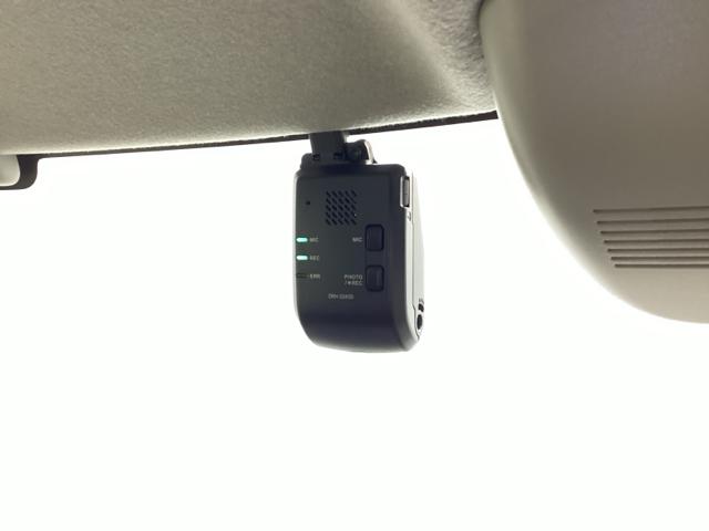 Ｎ－ＢＯＸ ベースグレード　試乗車　メモリーナビ　ドラレコ　ＥＴＣ　衝突軽減システム　スマートキ－　カーテンエアバック　イモビライザー　ＥＣＯモード　横滑り防止　オートクルーズ　ＬＥＤヘッドライト　キーフリー　地デジ　リアカメラ（15枚目）