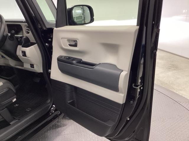 Ｎ－ＢＯＸ ベースグレード　試乗車　メモリーナビ　ドラレコ　ＥＴＣ　衝突軽減システム　スマートキ－　カーテンエアバック　イモビライザー　ＥＣＯモード　横滑り防止　オートクルーズ　ＬＥＤヘッドライト　キーフリー　地デジ　リアカメラ（28枚目）