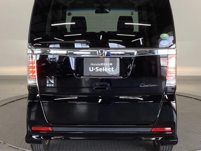 Ｎ－ＢＯＸカスタム Ｇ・Ｌパッケージ　純正ナビ　フルセグ　リアカメラ　左右パワースライド　サイドエアバック　ナビ・ＴＶ　スマキ－　フロントベンチシート　地デジＴＶ　パワーウィンドウ　盗難防止システム　オートエアコン　パワステ　ＤＶＤ再生可（32枚目）