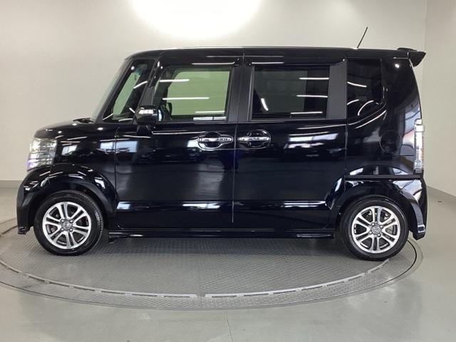 Ｎ－ＢＯＸカスタム Ｇ・Ｌパッケージ　純正ナビ　フルセグ　リアカメラ　左右パワースライド　サイドエアバック　ナビ・ＴＶ　スマキ－　フロントベンチシート　地デジＴＶ　パワーウィンドウ　盗難防止システム　オートエアコン　パワステ　ＤＶＤ再生可（35枚目）