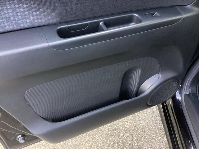 Ｎ－ＢＯＸカスタム Ｇ・Ｌパッケージ　純正ナビ　フルセグ　リアカメラ　左右パワースライド　サイドエアバック　ナビ・ＴＶ　スマキ－　フロントベンチシート　地デジＴＶ　パワーウィンドウ　盗難防止システム　オートエアコン　パワステ　ＤＶＤ再生可（38枚目）