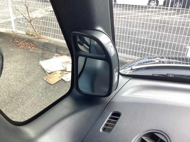 Ｎ－ＢＯＸカスタム Ｇ・Ｌパッケージ　純正ナビ　フルセグ　リアカメラ　左右パワースライド　サイドエアバック　ナビ・ＴＶ　スマキ－　フロントベンチシート　地デジＴＶ　パワーウィンドウ　盗難防止システム　オートエアコン　パワステ　ＤＶＤ再生可（40枚目）