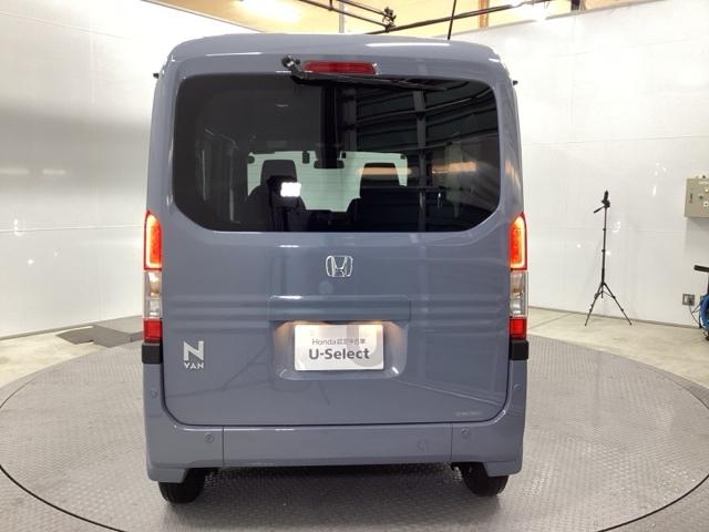 ���ꂪ�t�����₷�������K���X�ɂ̓������C�p�[���t���Ă��܂��B�t�����g�̃��C�p�[���n�m�̎��̓V�t�g���o�[�����o�[�X�ɓ����ƃ������C�p�[�������N���č쓮�A�N�����[�Ȏ��E���ۂĂ܂��B