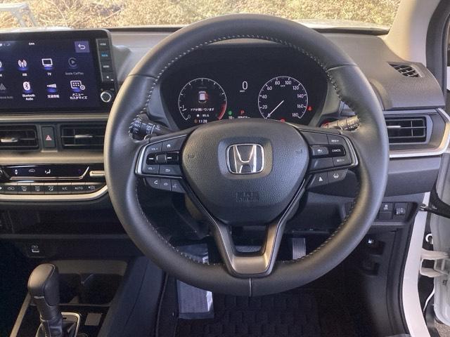 WR-V Z 純正ナビ フルセグ リアカメラ パワーウインドウ 地デジ対応 軽減ブレーキ ETC装備 クリソナ 横滑防止装置 キーフリー アイドリングストップ セキュリティー エアコン サイドエアバッグ ABS(17枚目)