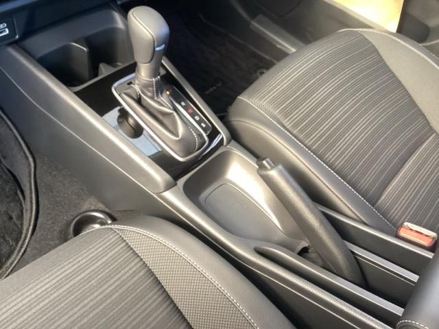 WR-V Z 純正ナビ フルセグ リアカメラ パワーウインドウ 地デジ対応 軽減ブレーキ ETC装備 クリソナ 横滑防止装置 キーフリー アイドリングストップ セキュリティー エアコン サイドエアバッグ ABS(43枚目)