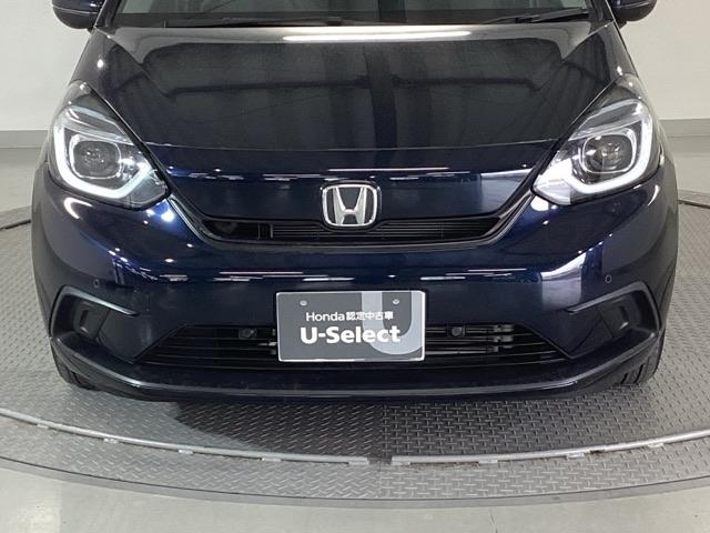 フィット ホーム　純正ナビ　フルセグ　リアカメラ　カーテンエアバック　サポカー　ＬＥＤヘットライト　オートクルーズ　前後障害物センサー　横滑り防止機能　アイドリングストップ　ＥＴＣ車載器　イモビ　ＵＳＢ　Ｗエアバック（26枚目）