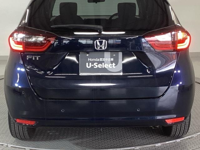 フィット ホーム　純正ナビ　フルセグ　リアカメラ　カーテンエアバック　サポカー　ＬＥＤヘットライト　オートクルーズ　前後障害物センサー　横滑り防止機能　アイドリングストップ　ＥＴＣ車載器　イモビ　ＵＳＢ　Ｗエアバック（31枚目）