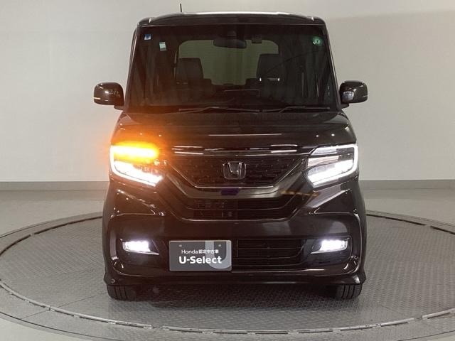Ｎ－ＢＯＸカスタム Ｇ・Ｌターボホンダセンシング　純正ナビ　フルセグ　リアカメラ　ターボ付　横滑り防止機能　ＥＴＣ搭載　ＬＥＤヘットライト　エアロ　ＡＢＳ　地デジ　ＤＶＤ視聴可能　ドライブレコーダ　セキュリティアラーム　ナビＴＶ付　ＵＳＢ　エアバッグ（6枚目）