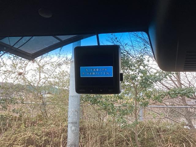 Ｎ－ＢＯＸカスタム Ｇ・Ｌターボホンダセンシング　純正ナビ　フルセグ　リアカメラ　ターボ付　横滑り防止機能　ＥＴＣ搭載　ＬＥＤヘットライト　エアロ　ＡＢＳ　地デジ　ＤＶＤ視聴可能　ドライブレコーダ　セキュリティアラーム　ナビＴＶ付　ＵＳＢ　エアバッグ（23枚目）