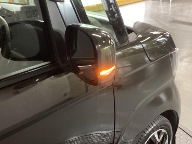 Ｎ－ＢＯＸカスタム Ｇ・Ｌターボホンダセンシング　純正ナビ　フルセグ　リアカメラ　ターボ付　横滑り防止機能　ＥＴＣ搭載　ＬＥＤヘットライト　エアロ　ＡＢＳ　地デジ　ＤＶＤ視聴可能　ドライブレコーダ　セキュリティアラーム　ナビＴＶ付　ＵＳＢ　エアバッグ（30枚目）