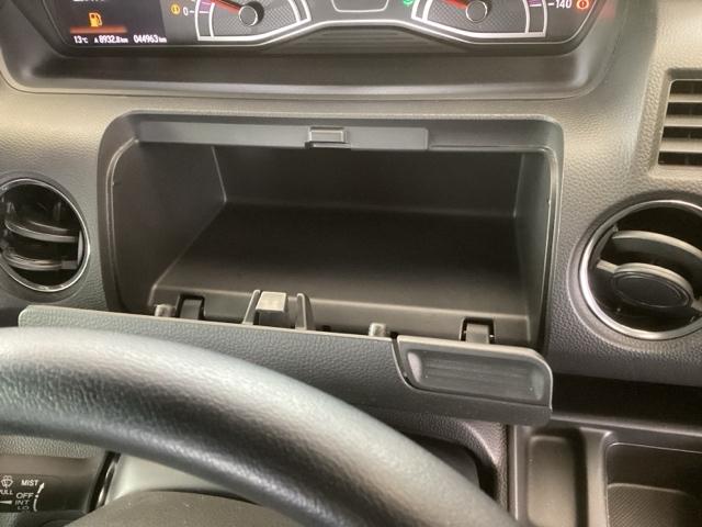 Ｎ－ＢＯＸカスタム Ｇ・Ｌターボホンダセンシング　純正ナビ　フルセグ　リアカメラ　ターボ付　横滑り防止機能　ＥＴＣ搭載　ＬＥＤヘットライト　エアロ　ＡＢＳ　地デジ　ＤＶＤ視聴可能　ドライブレコーダ　セキュリティアラーム　ナビＴＶ付　ＵＳＢ　エアバッグ（43枚目）