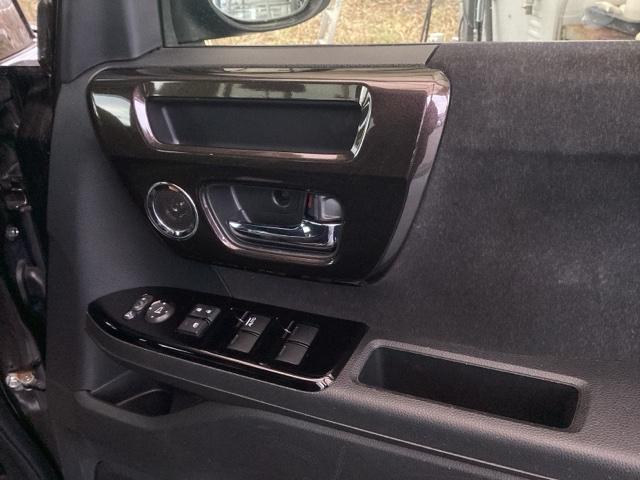 Ｎ－ＢＯＸカスタム Ｇ・Ｌターボホンダセンシング　純正ナビ　フルセグ　リアカメラ　ターボ付　横滑り防止機能　ＥＴＣ搭載　ＬＥＤヘットライト　エアロ　ＡＢＳ　地デジ　ＤＶＤ視聴可能　ドライブレコーダ　セキュリティアラーム　ナビＴＶ付　ＵＳＢ　エアバッグ（48枚目）