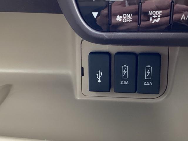 Ｎ－ＢＯＸ Ｇ・Ｌホンダセンシング　ドラレコ　ナビ　Ｒカメラ　ブルートゥース　ベンチＳ　記録簿付き　スマートキープッシュスタート　Ｄレコ　両側スライド片側電動　ＤＶＤ可　ＰＳ　Ｓヒーター　ＵＳＢ接続　キーフリー　フルセグＴＶ　ＬＥＤ（18枚目）