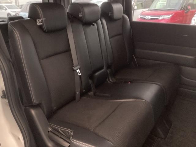 �t���b�g�ȏ��ƕG���⓪��X�y�[�X�ȂǏ\���ȍL��������܂��B