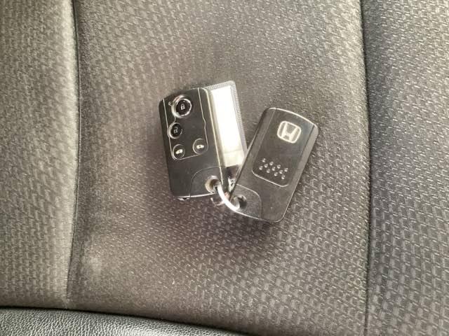 �X�}�[�g�L�[�̓o�b�O�Ȃǂɂ��܂����܂܃{�^������ŃG���W���̎n���E��~���ł��đ�ϕ֗��ł��B