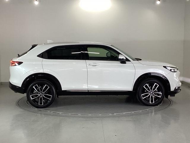 ヴェゼル e:HEVZ 純正メモリーナビ シートヒーター ETC 地上デジタル USB入力 ハンズフリーテールゲート シートH サイドエアB パークセンサー リヤカメラ 点検記録簿 LEDヘットライト ESC パワステ(32枚目)