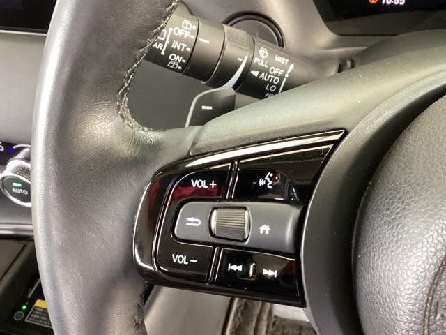 ヴェゼル e:HEVZ 純正メモリーナビ シートヒーター ETC 地上デジタル USB入力 ハンズフリーテールゲート シートH サイドエアB パークセンサー リヤカメラ 点検記録簿 LEDヘットライト ESC パワステ(41枚目)