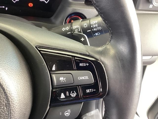 ヴェゼル e:HEVZ 純正メモリーナビ シートヒーター ETC 地上デジタル USB入力 ハンズフリーテールゲート シートH サイドエアB パークセンサー リヤカメラ 点検記録簿 LEDヘットライト ESC パワステ(42枚目)