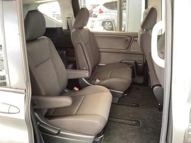 �Q��ڃL���v�e���V�[�g�ł��I�V�[�g�Ԃ��ʘH�ƂȂ邽�߁A�P��ڂ���R��ڂ܂ŁA���ׂĂ̐ȂփX���[�Y�Ɉړ��ł��܂��B