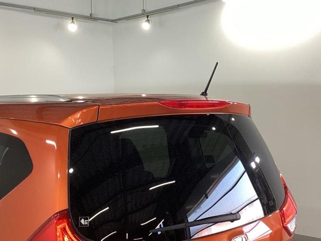 フリードハイブリッド ハイブリッド・クロスターホンダセンシング　純正メモリーナビ　両側電動スライドドア　バックモニター　シートヒータ　クルーズコントロール　ＵＳＢ入力　ＬＥＤヘッドランプ　地デジフルセグ　ＶＳＡ　ＤＶＤ再生　盗難防止　記録簿　アイドリングストップ（30枚目）