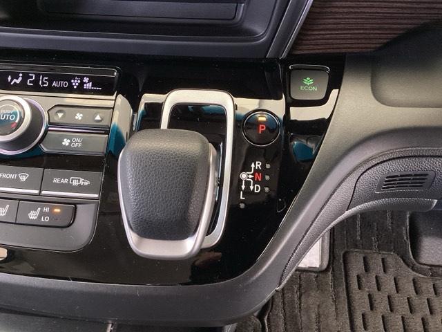 フリードハイブリッド ハイブリッド・クロスターホンダセンシング　純正メモリーナビ　両側電動スライドドア　バックモニター　シートヒータ　クルーズコントロール　ＵＳＢ入力　ＬＥＤヘッドランプ　地デジフルセグ　ＶＳＡ　ＤＶＤ再生　盗難防止　記録簿　アイドリングストップ（42枚目）