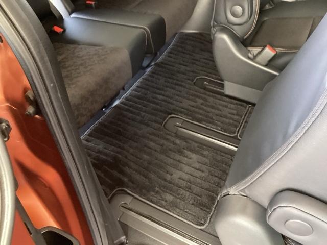 フリードハイブリッド ハイブリッド・クロスターホンダセンシング　純正メモリーナビ　両側電動スライドドア　バックモニター　シートヒータ　クルーズコントロール　ＵＳＢ入力　ＬＥＤヘッドランプ　地デジフルセグ　ＶＳＡ　ＤＶＤ再生　盗難防止　記録簿　アイドリングストップ（66枚目）