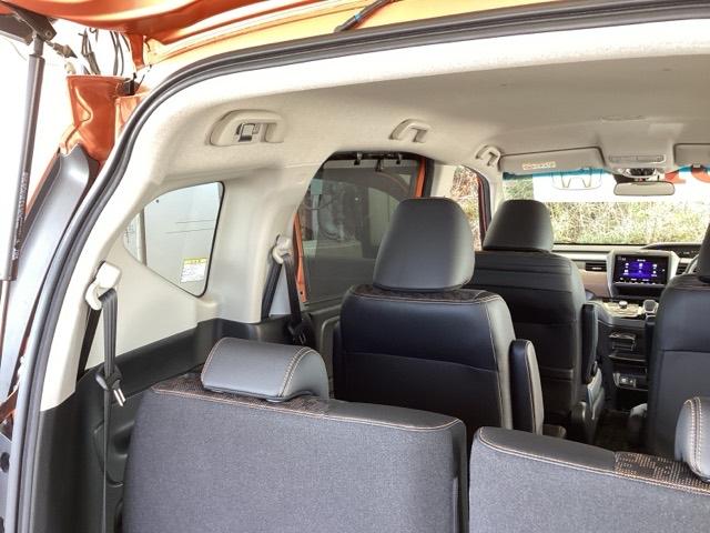 フリードハイブリッド ハイブリッド・クロスターホンダセンシング　純正メモリーナビ　両側電動スライドドア　バックモニター　シートヒータ　クルーズコントロール　ＵＳＢ入力　ＬＥＤヘッドランプ　地デジフルセグ　ＶＳＡ　ＤＶＤ再生　盗難防止　記録簿　アイドリングストップ（67枚目）