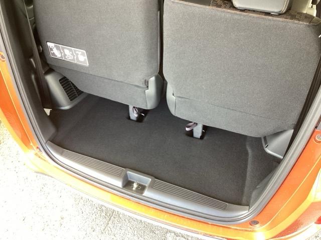 フリードハイブリッド ハイブリッド・クロスターホンダセンシング　純正メモリーナビ　両側電動スライドドア　バックモニター　シートヒータ　クルーズコントロール　ＵＳＢ入力　ＬＥＤヘッドランプ　地デジフルセグ　ＶＳＡ　ＤＶＤ再生　盗難防止　記録簿　アイドリングストップ（69枚目）