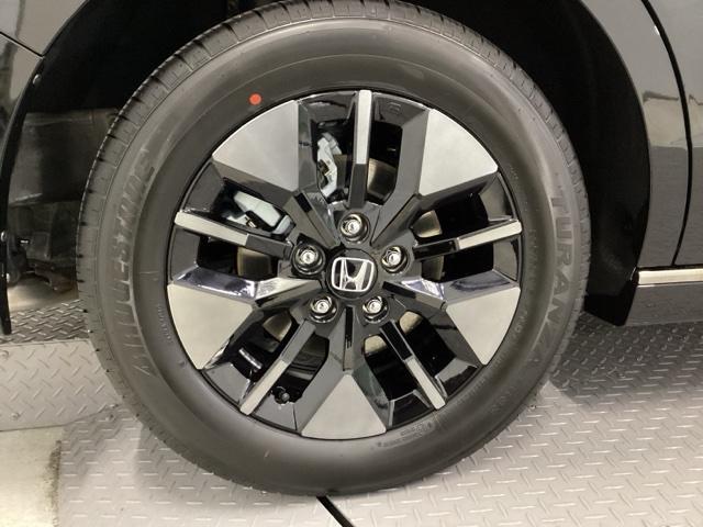 �����������y�A���~�z�C�[���z�𗚂��Ă��܂��̂ŁA�������������܂��Ă��܂��ˁB