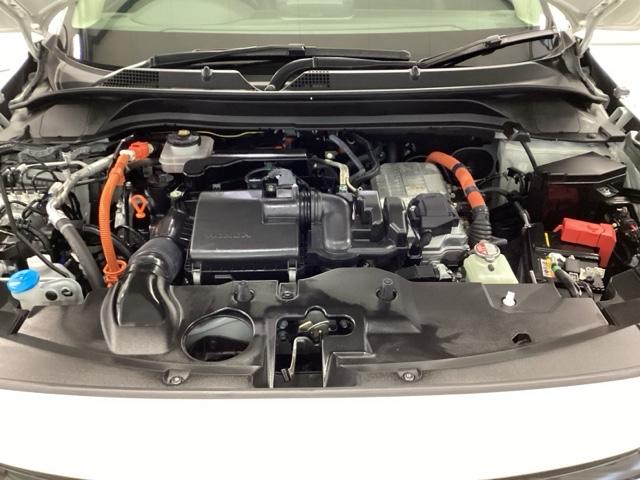 ヴェゼル ｅ：ＨＥＶＺ　メモリーナビ　ＥＴＣ　リアカメラ　シートヒーター　Ｓヒータ　地デジフルセグＴＶ　電動テールゲート　サイドエアバッグ　後カメラ　前後障害物センサー　横滑防止装置　エアコン　ＬＥＤヘットライト　パワステ（21枚目）