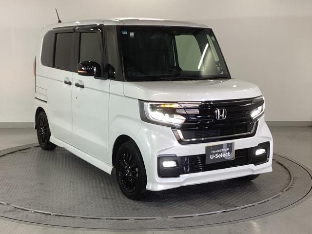 Ｎ－ＢＯＸカスタム Ｌスタイル＋ブラック　純正ナビ　フルセグ　リアカメラ　シティブレーキアクティブシステム　パワステ　シ－トヒ－タ－　ＡＢＳ　ナビ＆ＴＶ　オートエアコン　クルコン　横滑防止　ＬＥＤランプ　サイドエアバッグ　盗難防止装置（7枚目）