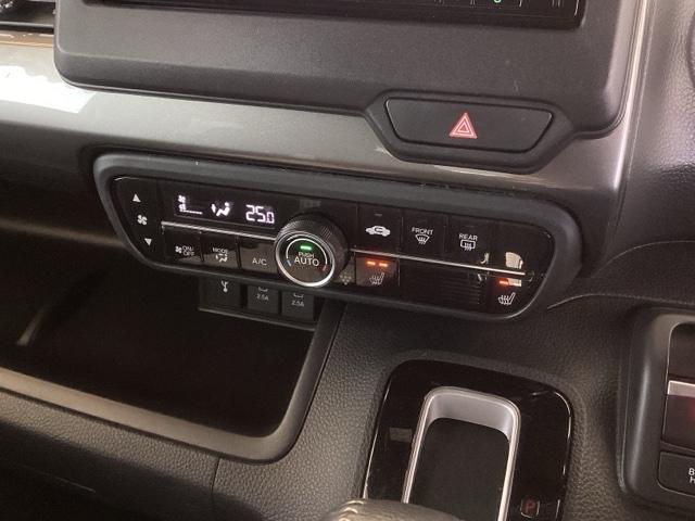 Ｎ－ＢＯＸカスタム Ｌスタイル＋ブラック　純正ナビ　フルセグ　リアカメラ　シティブレーキアクティブシステム　パワステ　シ－トヒ－タ－　ＡＢＳ　ナビ＆ＴＶ　オートエアコン　クルコン　横滑防止　ＬＥＤランプ　サイドエアバッグ　盗難防止装置（13枚目）