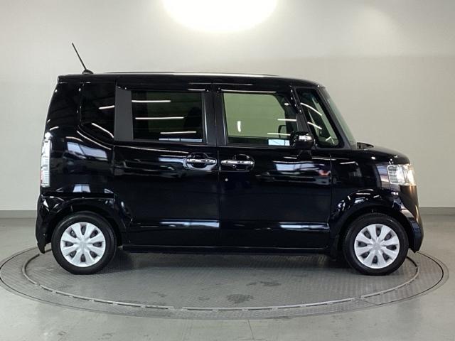 Ｎ－ＢＯＸ Ｇ・Ｌパッケージ　純正ディスプレイオーディオ　リアカメラ　記録簿付　ＡＢＳ付き　セキュリティー　スマートキ　エアバック付　ＷＳＲＳ　キーフリ　バックカメラ付き　１セグＴＶ　パワーウィンド　ＡＣ　フロントベンチシート（31枚目）