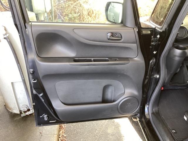 Ｎ－ＢＯＸ Ｇ・Ｌパッケージ　純正ディスプレイオーディオ　リアカメラ　記録簿付　ＡＢＳ付き　セキュリティー　スマートキ　エアバック付　ＷＳＲＳ　キーフリ　バックカメラ付き　１セグＴＶ　パワーウィンド　ＡＣ　フロントベンチシート（32枚目）