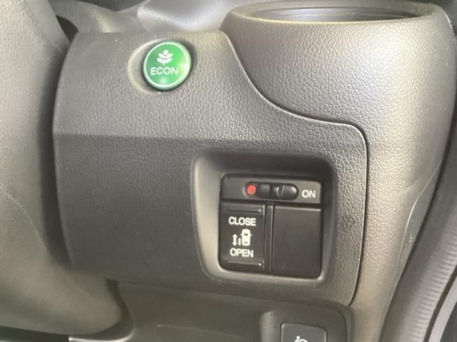 Ｎ－ＢＯＸ Ｇ・Ｌパッケージ　純正ディスプレイオーディオ　リアカメラ　記録簿付　ＡＢＳ付き　セキュリティー　スマートキ　エアバック付　ＷＳＲＳ　キーフリ　バックカメラ付き　１セグＴＶ　パワーウィンド　ＡＣ　フロントベンチシート（41枚目）