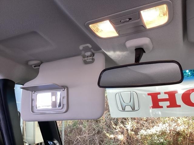 Ｎ－ＢＯＸ Ｇ・Ｌパッケージ　純正ディスプレイオーディオ　リアカメラ　記録簿付　ＡＢＳ付き　セキュリティー　スマートキ　エアバック付　ＷＳＲＳ　キーフリ　バックカメラ付き　１セグＴＶ　パワーウィンド　ＡＣ　フロントベンチシート（43枚目）