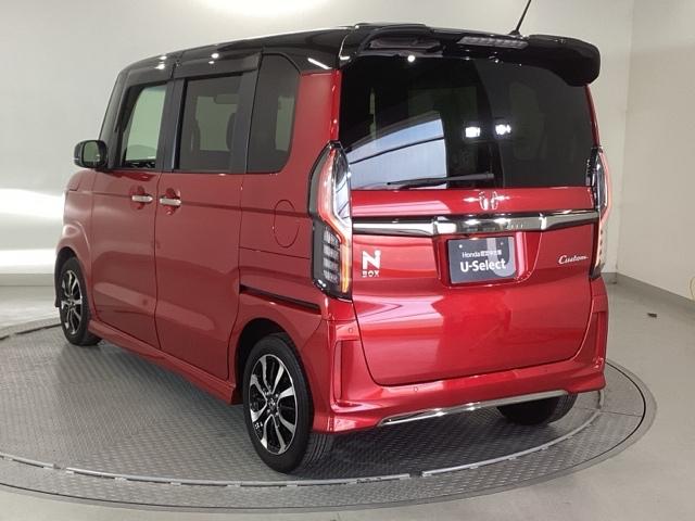 N-BOXカスタム L 純正ナビ フルセグ 2トーンカラー シートヒーター付き 助手席エアバック Bカメ ナビ・TV LED エアバッグ パワーウインドウ Aライト クルコン エアコン スマートキーPスタート USB VSA(10枚目)