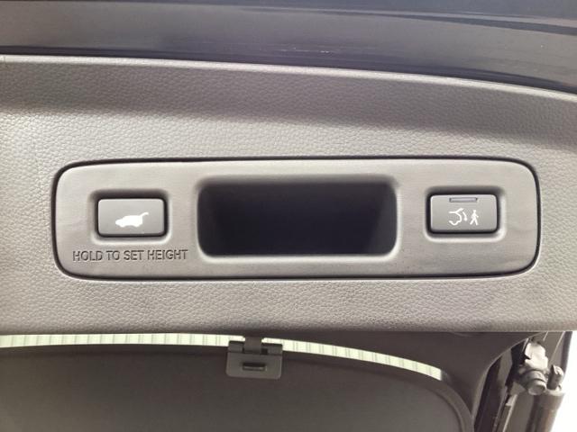 ヴェゼル e:HEVZ HondaCONNECT対応純正メモリーナビ Sヒータ 地デジフルセグTV 電動テールゲート サイドエアバッグ 後カメラ 前後障害物センサー 横滑防止装置 エアコン LEDヘットライト パワステ(41枚目)