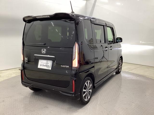 Ｎ－ＢＯＸカスタム ベースグレード　ＨｏｎｄａＣＯＮＮＥＣＴ対応純正メモリーナビ　ドラレコ　アクティブクルーズ　フルセグ対応　前席シートヒーター　イモビライザー　ＵＳＢ　運転席エアバッグ　スマートキー＆プッシュスタート　ＬＥＤヘッド（8枚目）