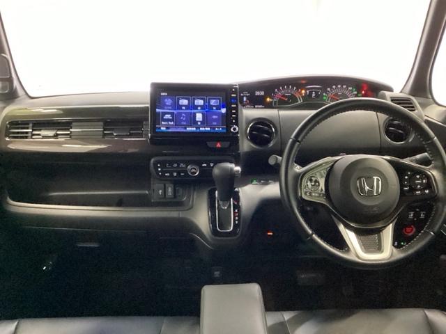 Ｎ－ＢＯＸカスタム Ｇ・Ｌターボホンダセンシング　ホンダ純正メモリーナビ　ベンチ　横滑り防止システム　整備点検記録簿　地デジフルセグ　ＴＶナビ　Ｗエアバック　サイドエアバック　エアロ　ターボ車　セキュリティアラーム　ＥＴＣ付　ＤＶＤ　ＬＥＤライト（2枚目）